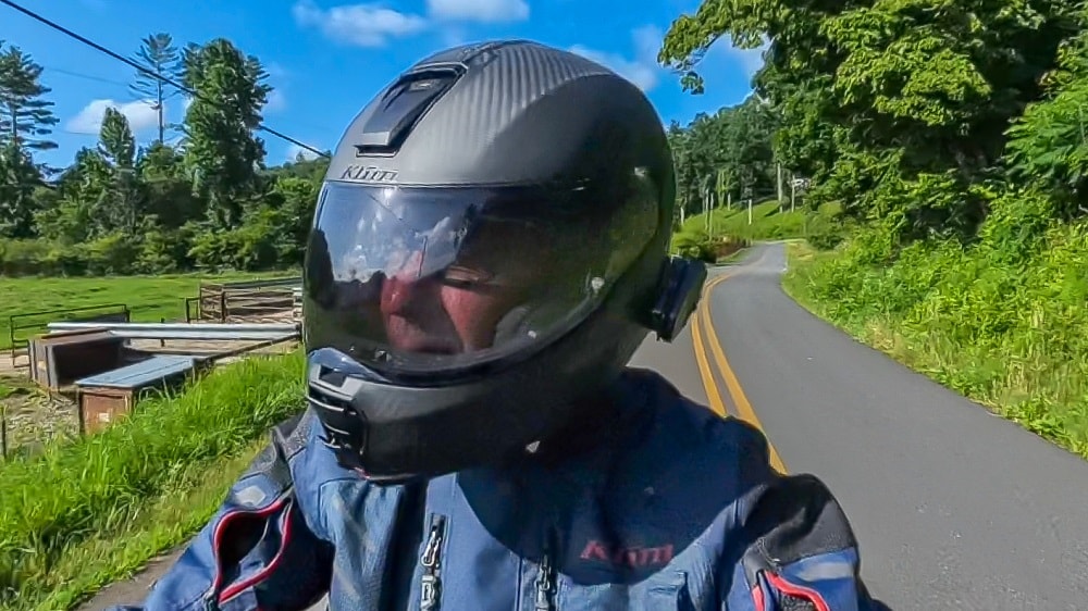 KLIM Launches Full-Carbon GT1 Expedition Modular Helmet
