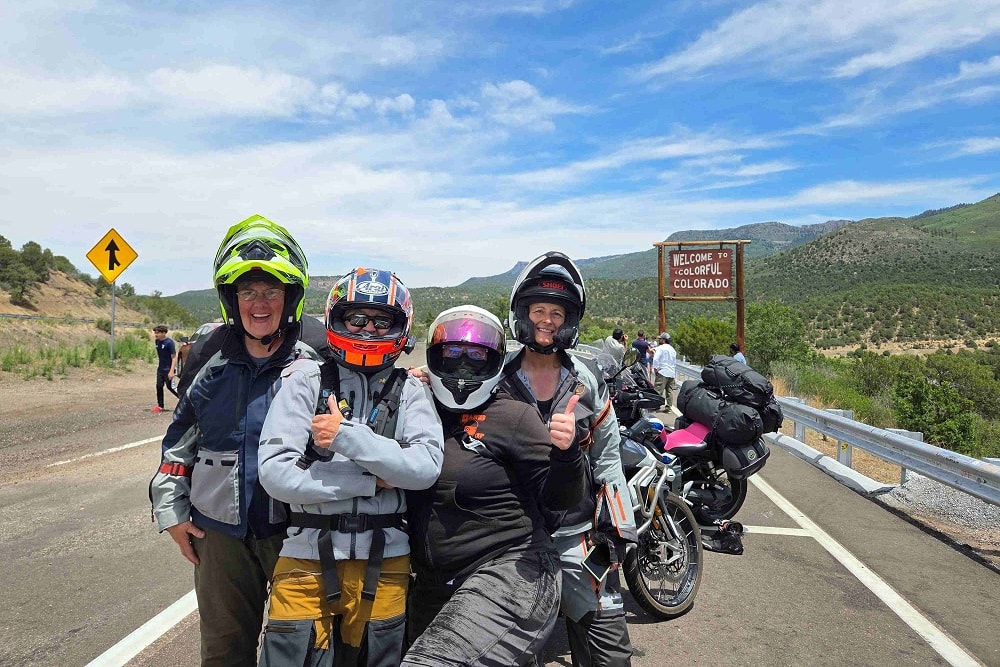 全米横断の女性ライダー2企画、8月10日スタージスで合流