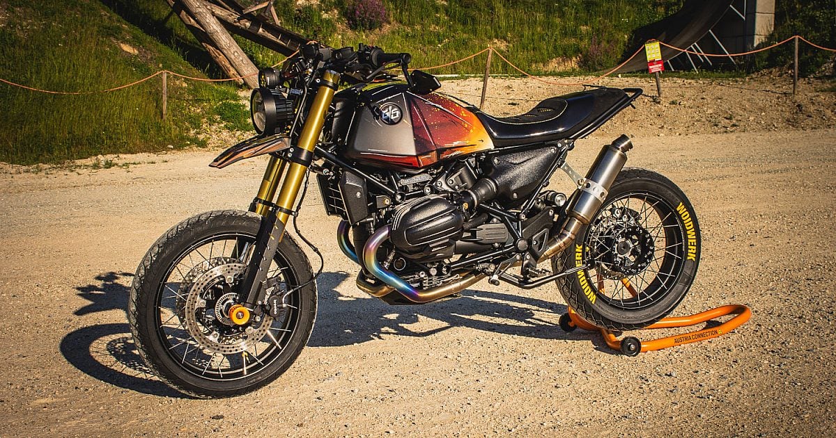WoidwerkがBMW R12 G/Sを峠向けカスタムへ再構築