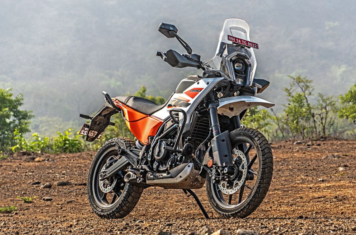 KTM、390アドベンチャー全4モデルを最大8,000ルピー値上げ Sは40万ルピー突破