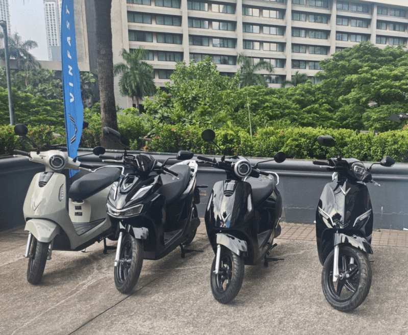 VinFast Launches Electric Scooter Lineup and Battery-Swap Network in the Philippines
