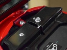 CT125ハンターカブの給油をスマートに EVATEKの「電動シートオープナー」発売