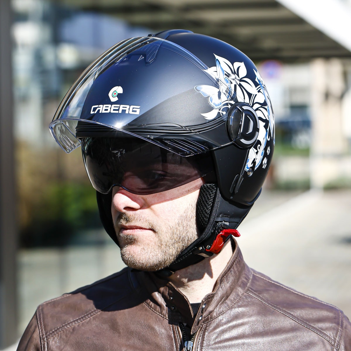 Caberg「Riviera V4 X」にXXS追加、ECE 22.06対応ジェットを小柄なライダーへ