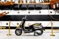 Vespa、イタリア海軍の帆船「アメリゴ・ヴェスプッチ」に捧げる特別スクーターをNYで披露