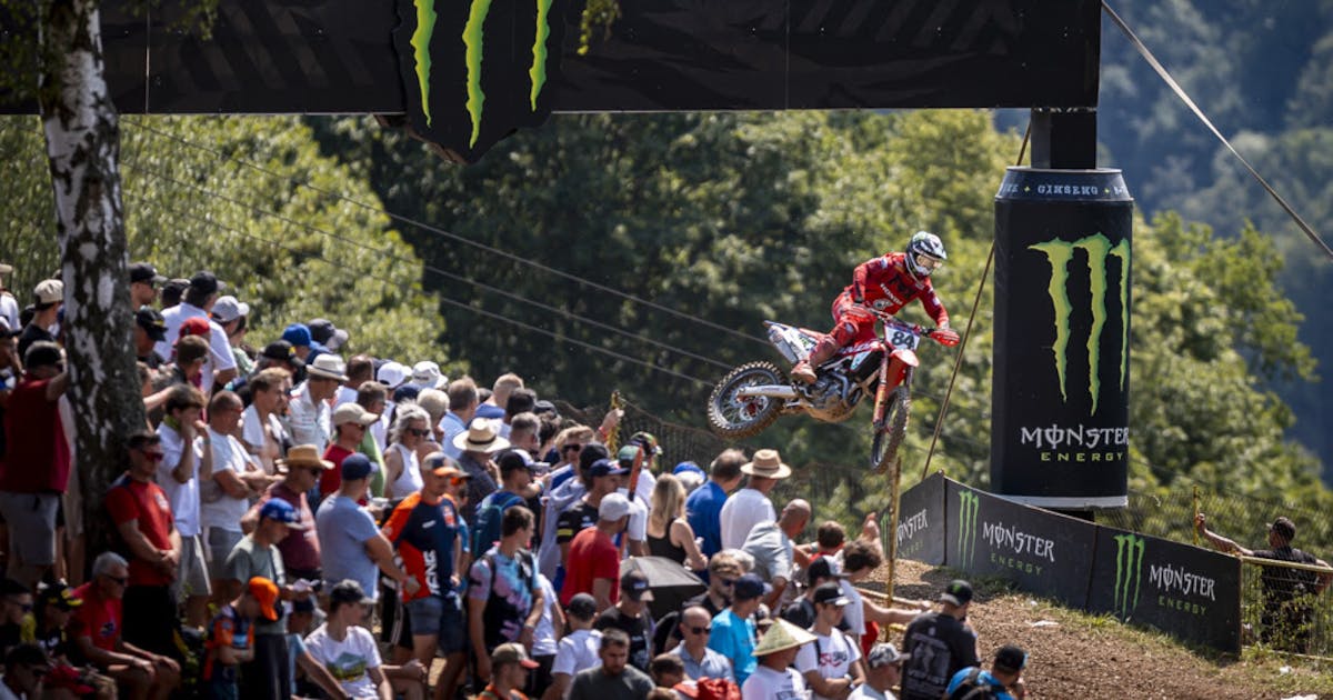 Herlings Sweeps MXGP of Czech Republic as Injured Coenen Sits Out, Championship Gap Balloons to 49 Points