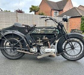 英国立モーターサイクル博物館で名車オークション開催、フォガティ愛機のホンダ・カワサキ改も出品