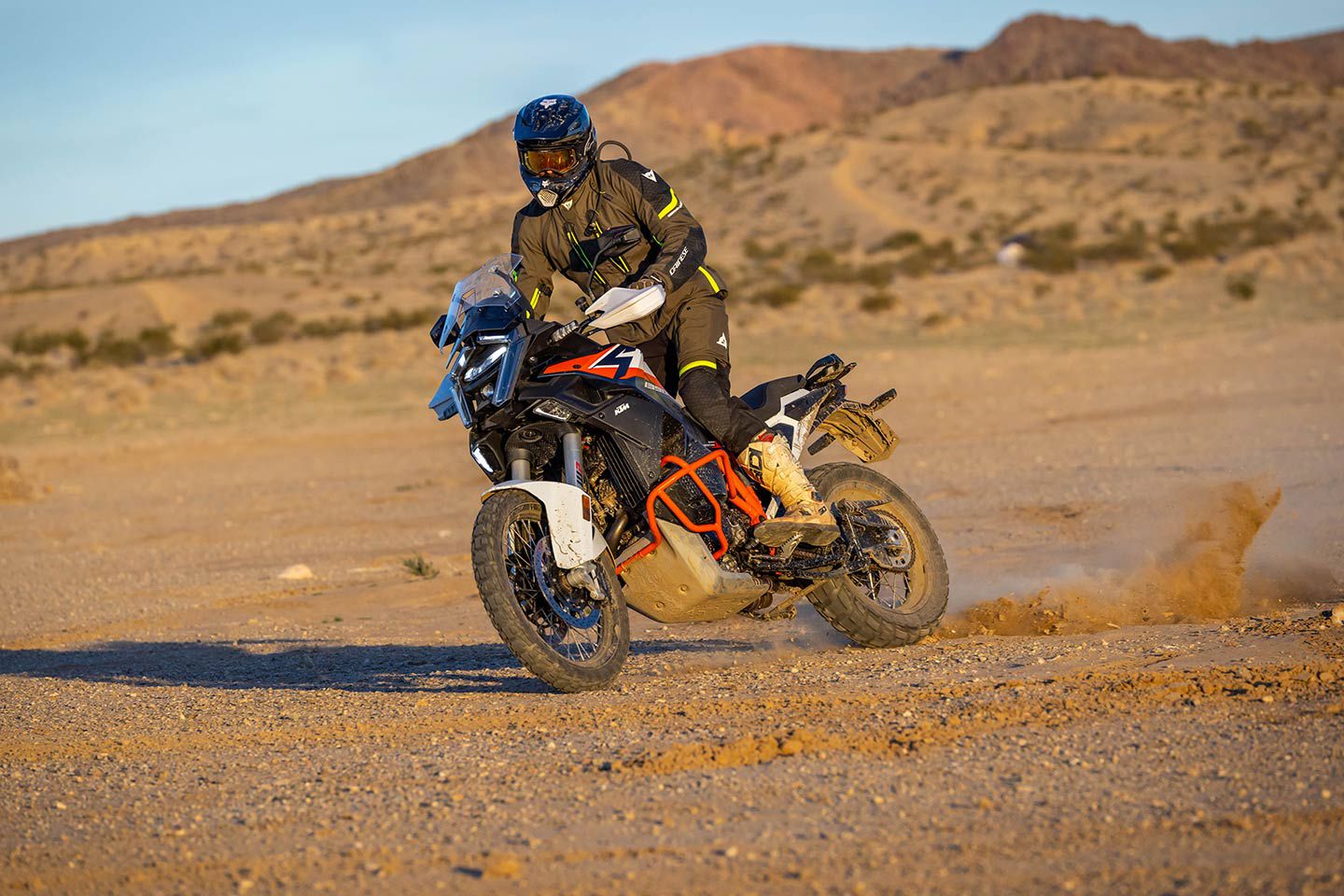 KTM 1390 Super Adventure R実走 ダートも長距離も貪欲にこなす