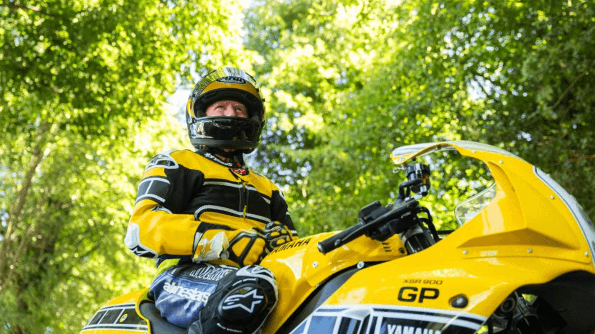 Kenny Robertsに捧げるYamaha「XSR900 GP」、Goodwoodで名機と名手が再会