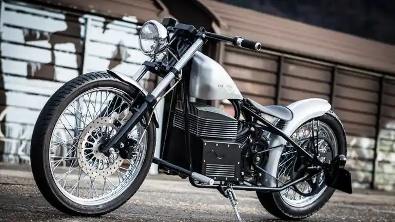Yamaha Fazzio Becomes Gen Z's Custom Canvas, With Women Riders' Builds Drawing Attention