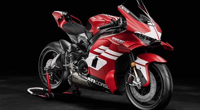 ドゥカティ「スーパーレッジェーラV4 チェンテナリオ」228馬力の限定車