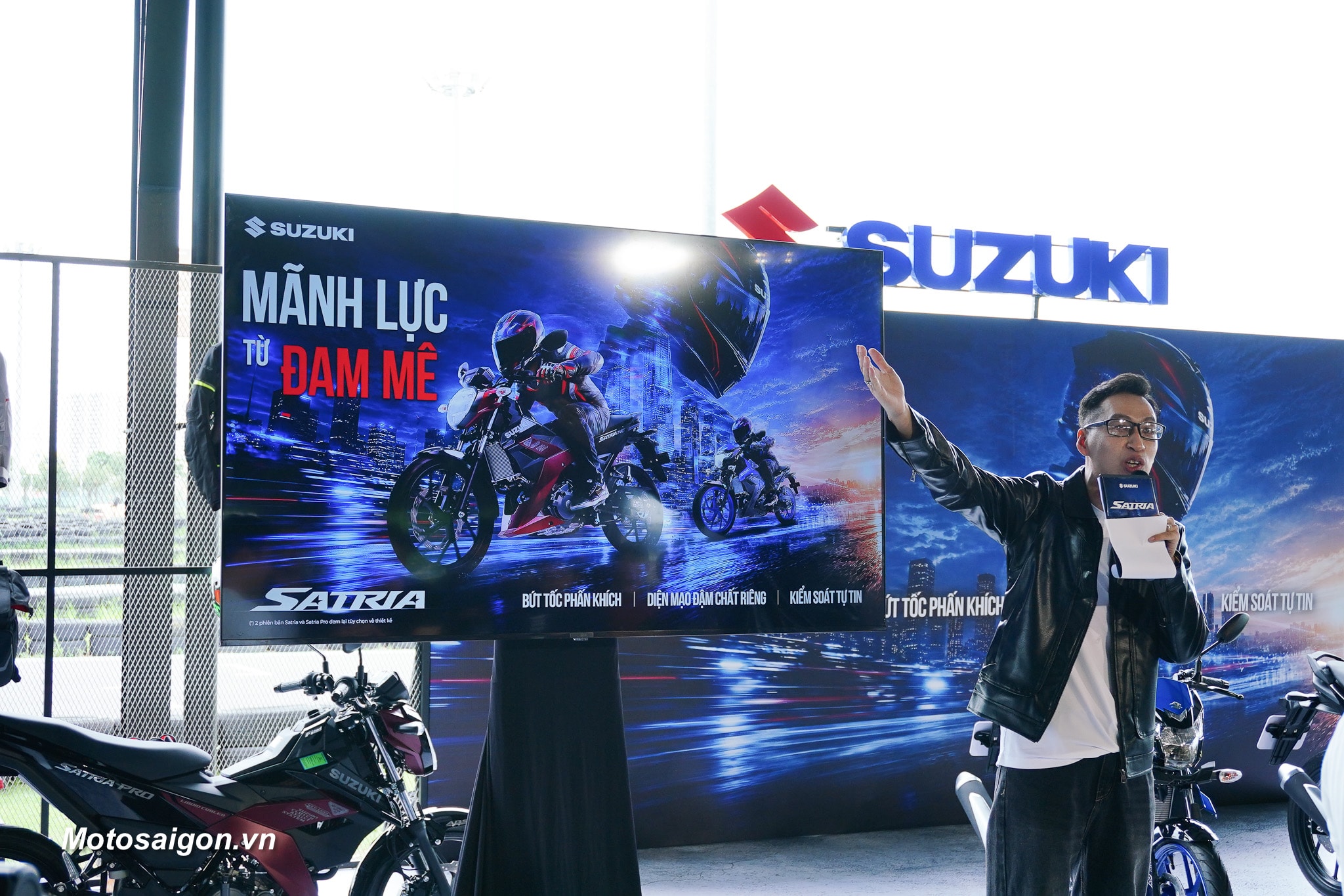 スズキ 新型Satria 2026、ベトナムで価格発表|「ハイパーアンダーボーン」2グレード展開