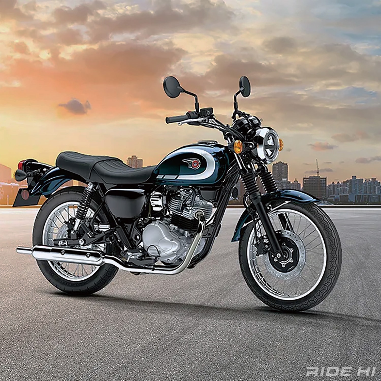 Kawasaki W230: Built Around "Universality," from Engine Character to Styling