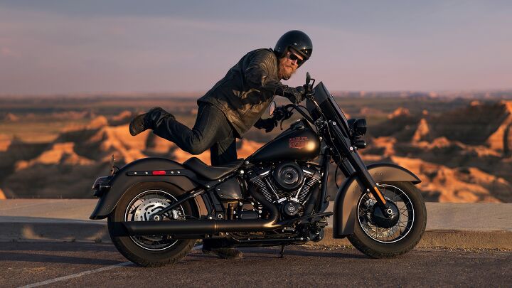 Harley-Davidson新型「Super Glide」と「Deadwood」始動 その狙いとは