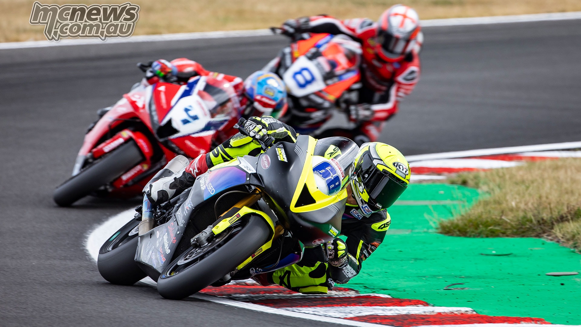 Ryde Takes Sunday Double at Oulton Park as Bayliss Extends Win Streak