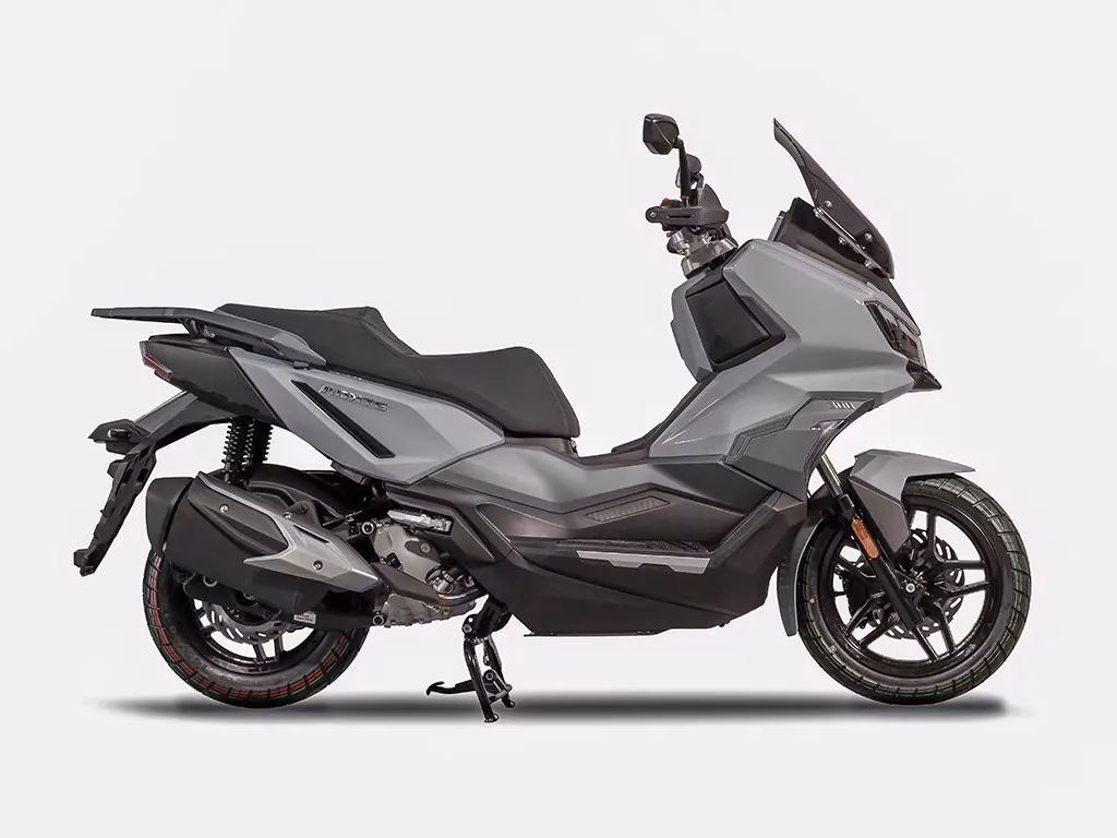 ダフラ、新型アドベンチャースクーターSYM ADXTG300を32,990レアルで発売