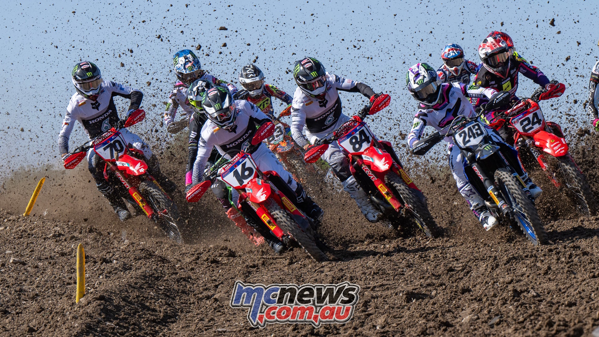MXGP英国Foxhills、HerlingsがMXGP首位と11点差に接近/MX2はFarresが首位浮上