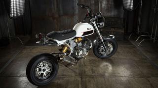 G-Craft's Cantilever Swingarm Monkey 125 Turns Heads at the Motorcycle Show