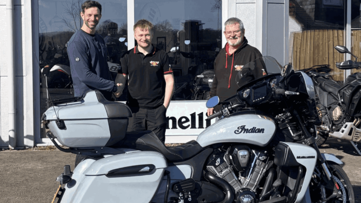 Indian Motorcycle、英国の販売網を拡大 Holywood Service Stationを追加