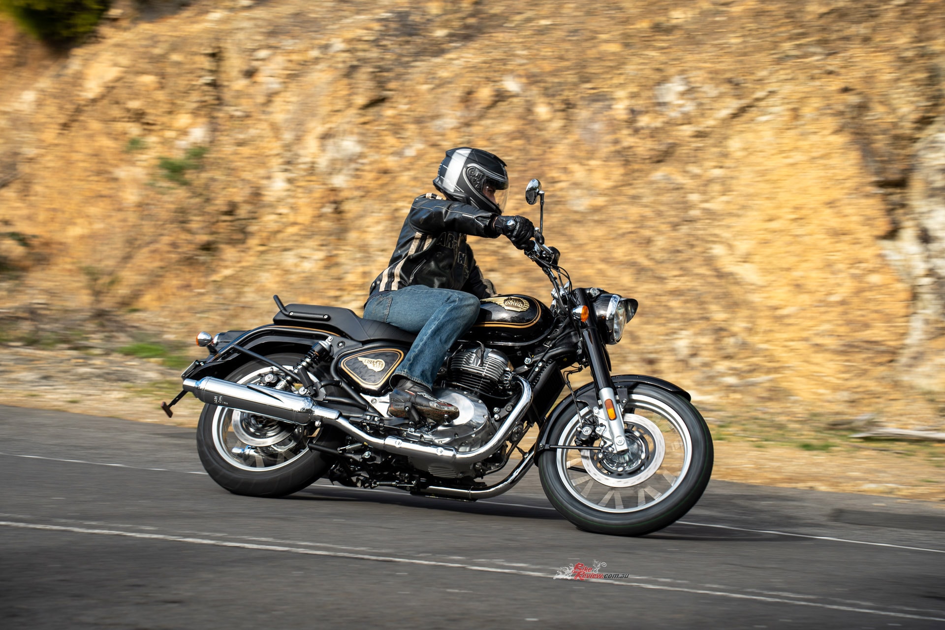 ロイヤルエンフィールド「Bullet 650」豪州で試乗 1930年代からの名跡が650へ