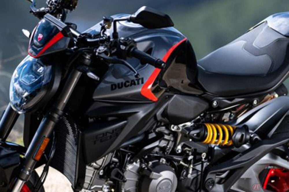 Ducati's New Monster Gets 'Sport Livery' Paying Tribute to the Original Water-Cooled S4
